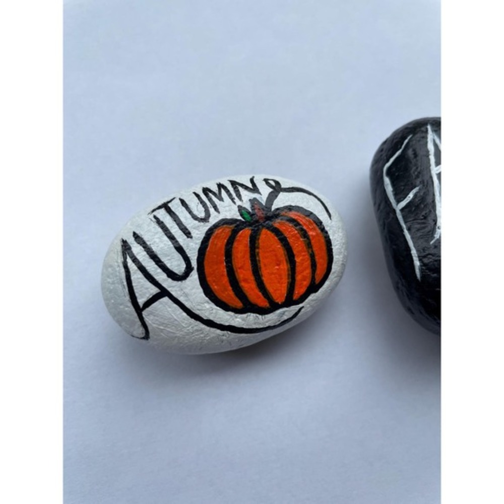 Autumn Fall Hand Painted Rocks Pumpkins Halloween - Picture 3 of 4